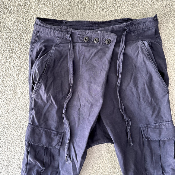 Stylish Black Cargo Pants for Women - Picture 2 of 12